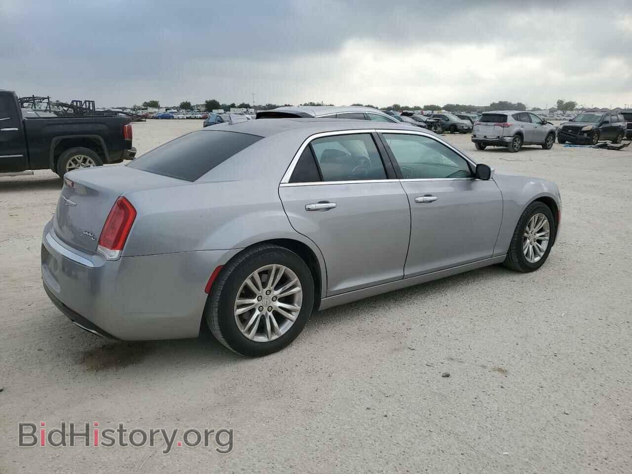 2016 CHRYSLER 300 - VIN: 2C3CCAEG1GH151780 - Фото 3
