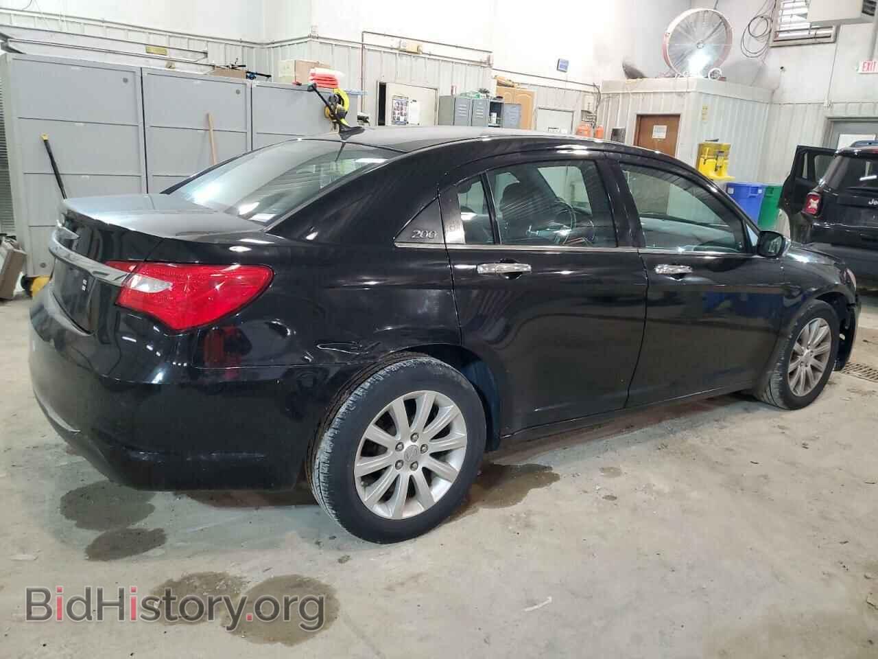2013 CHRYSLER 200 - VIN: 1C3CCBCG3DN744634 - Фото 3