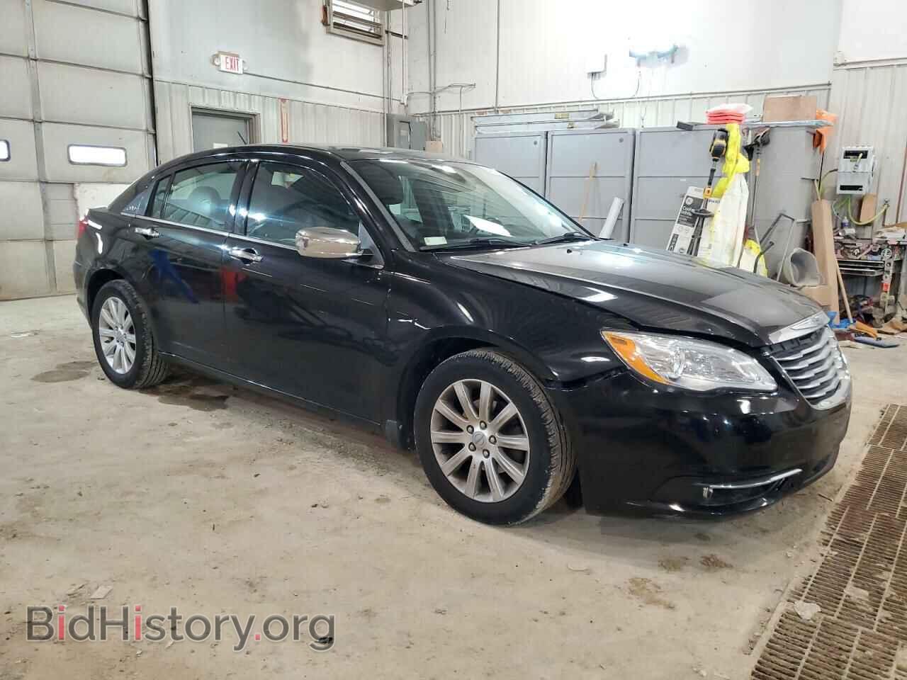 2013 CHRYSLER 200 - VIN: 1C3CCBCG3DN744634 - Фото 4