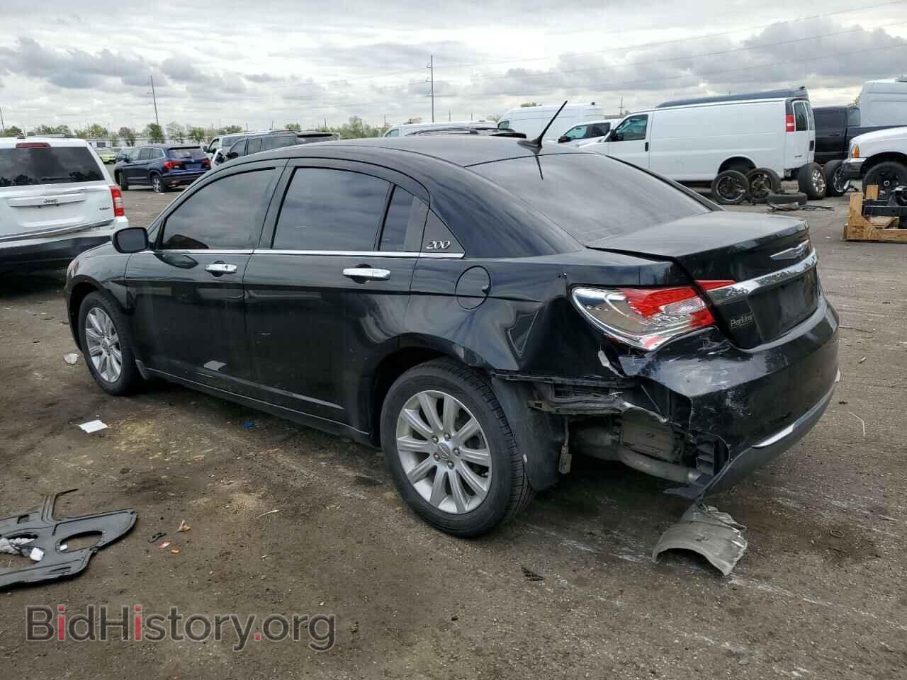 2013 CHRYSLER 200 - VIN: 1C3CCBCG7DN650143 - Фото 2