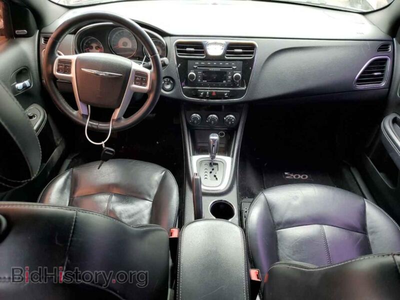 2013 Chrysler 200 (VIN 1C3CCBCG7DN650143) — фото 8 из 12