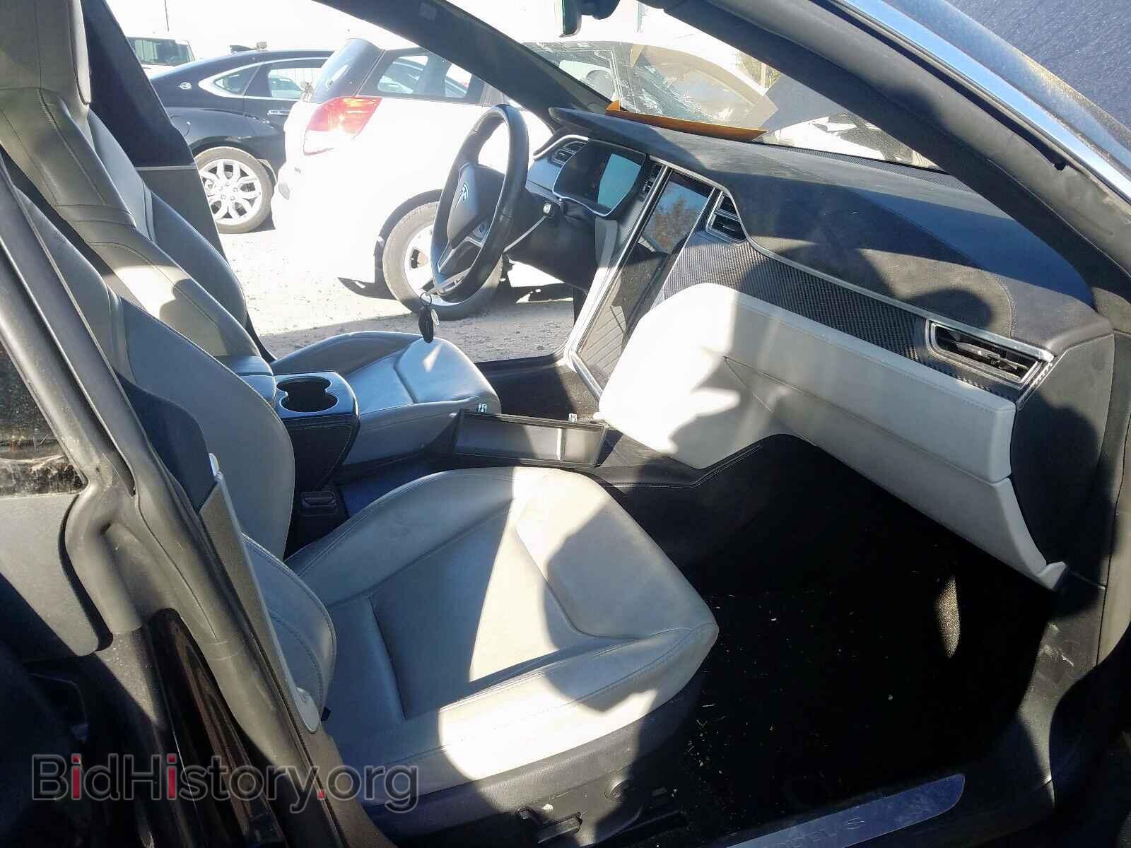 2016 TESLA MODEL S - VIN: 5YJSA1E41GF143672 - Фото 5