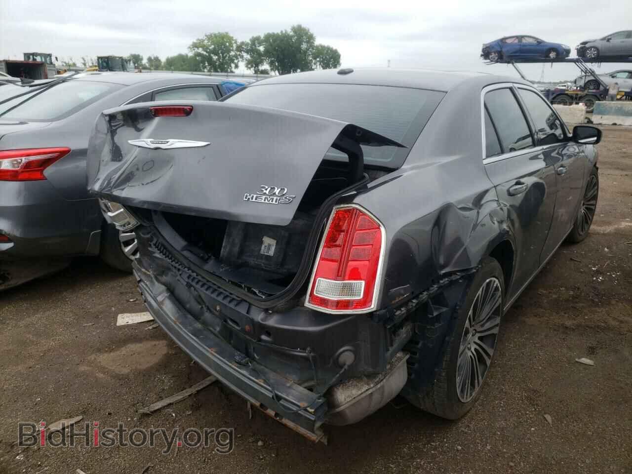 2013 CHRYSLER 300 - VIN: 2C3CCABT6DH680431 - Фото 4