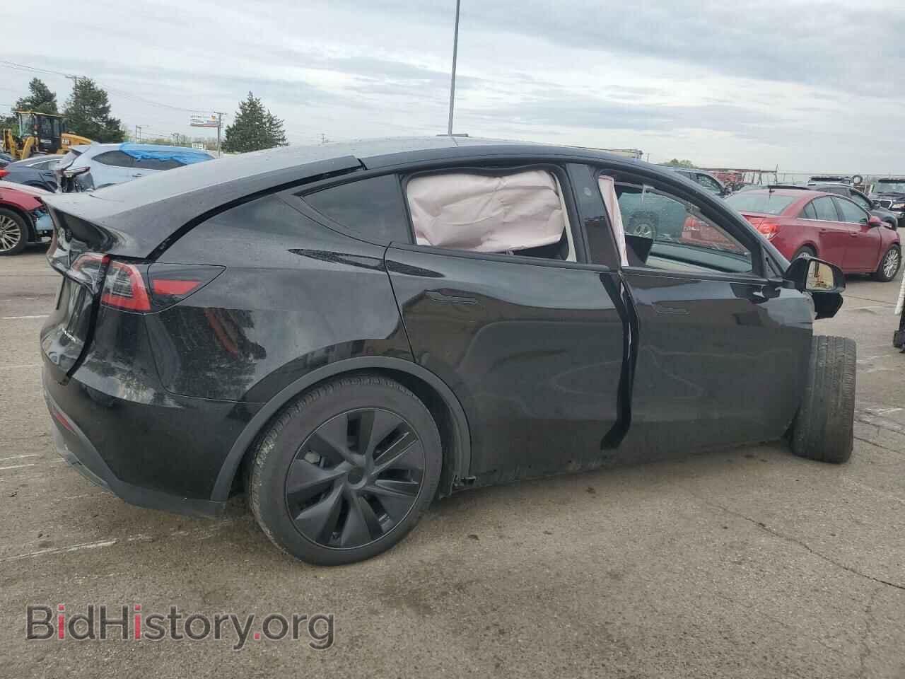 2025 TESLA MODEL Y - VIN: 7SAYGAEE4SF260398 - Фото 3