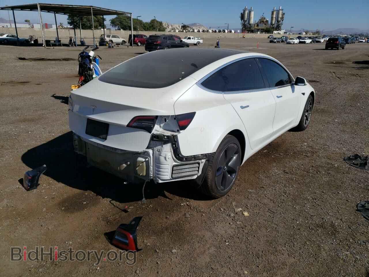 2018 TESLA MODEL 3 - VIN: 5YJ3E1EA4JF162366 - Фото 4
