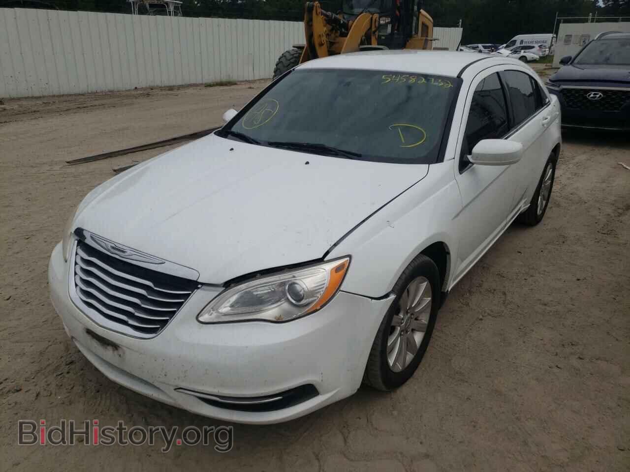 2012 CHRYSLER 200 - VIN: 1C3CCBBB3CN221943 - Фото 2