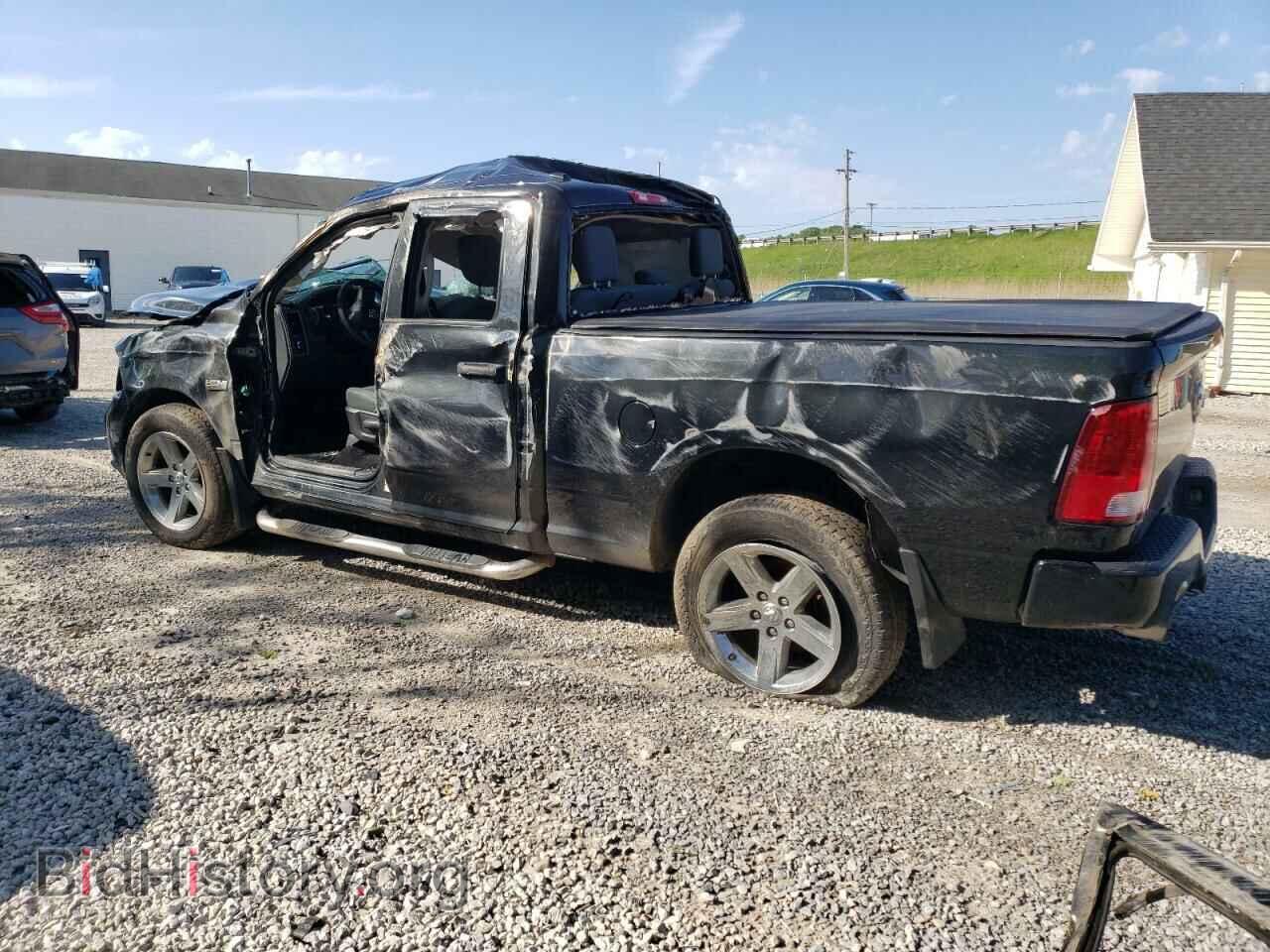 2018 RAM 1500 - VIN: 1C6RR7FT3JS163049 - Photo 2