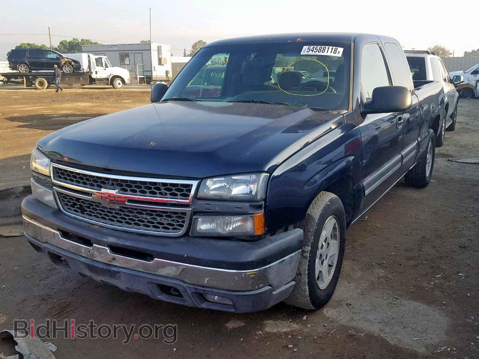 2005 CHEVROLET SILVERADO - VIN: 2GCEC19T651295780 - Фото 2