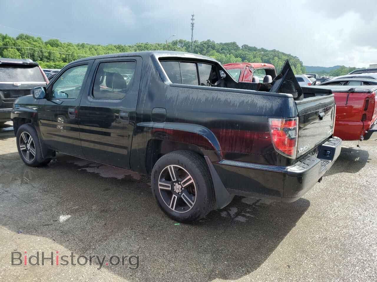 2013 HONDA RIDGELINE - VIN: 5FPYK1F75DB004888 - Фото 2