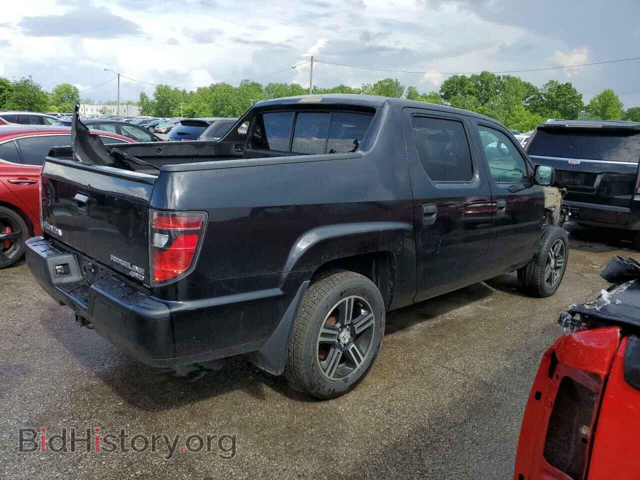 2013 HONDA RIDGELINE - VIN: 5FPYK1F75DB004888 - Фото 3