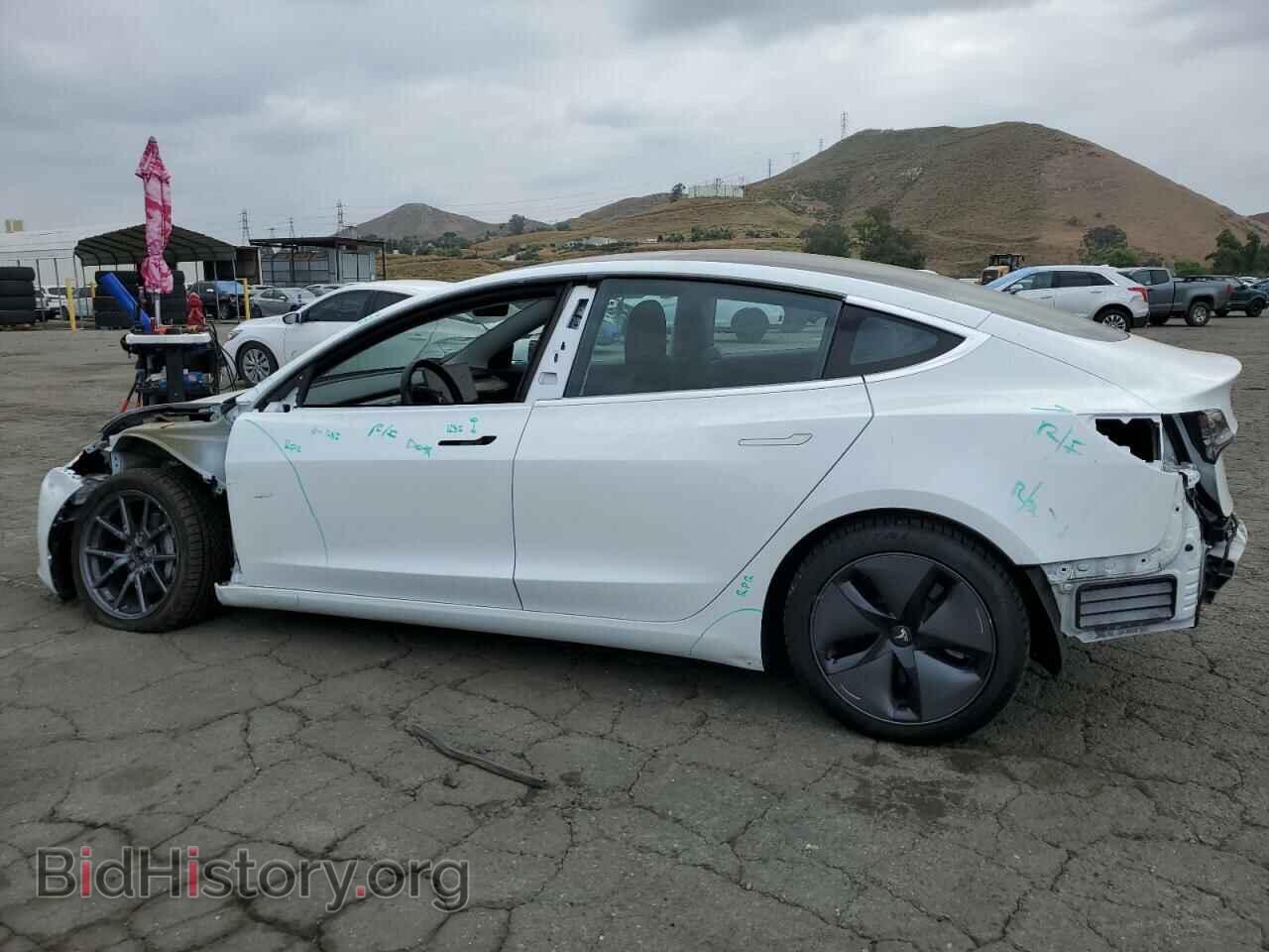 2018 TESLA MODEL 3 - VIN: 5YJ3E1EB3JF120621 - Фото 2
