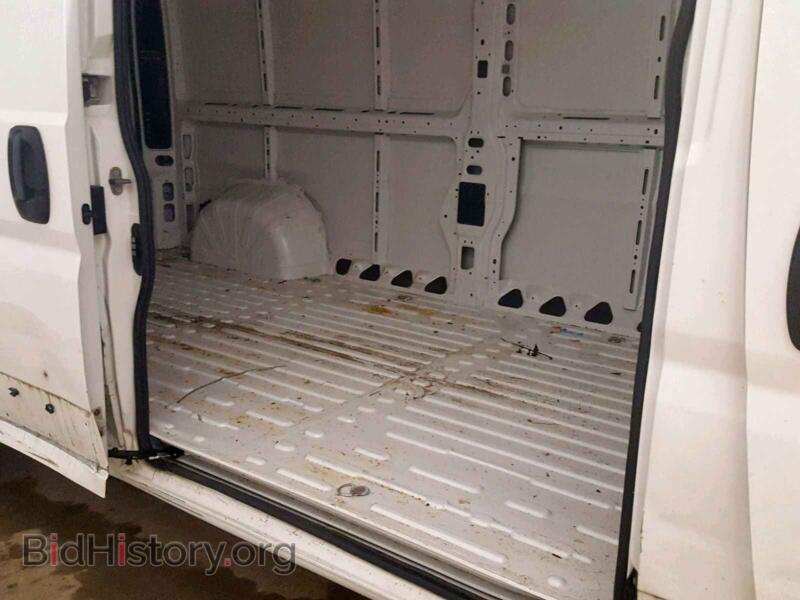 2015 RAM PROMASTER (VIN 3C6TRVDD2FE505137) — фото 6 из 10