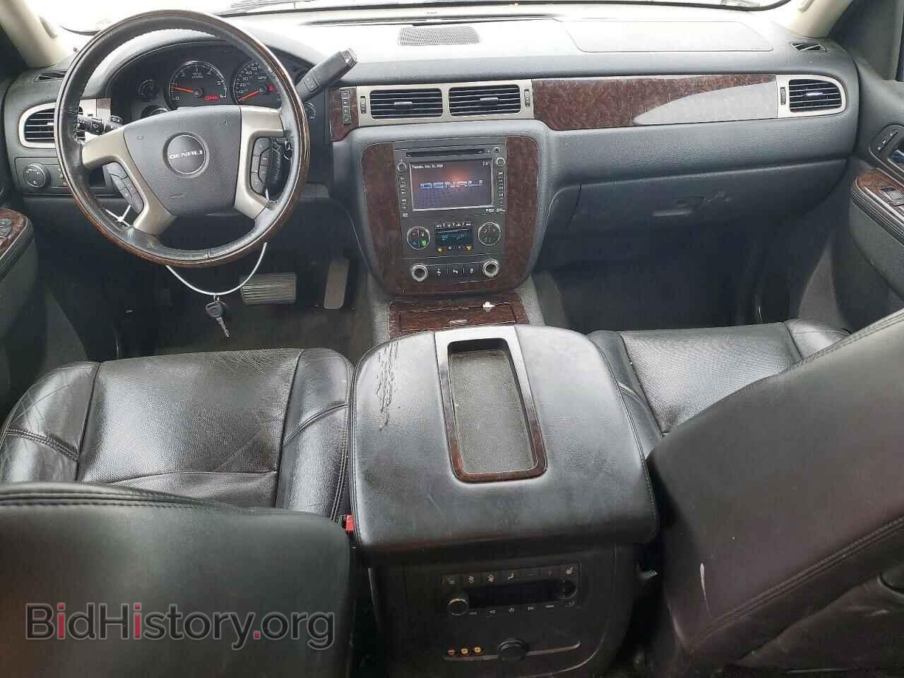 2013 GMC YUKON - VIN: 1GKS2EEF7DR303196 - Photo 8