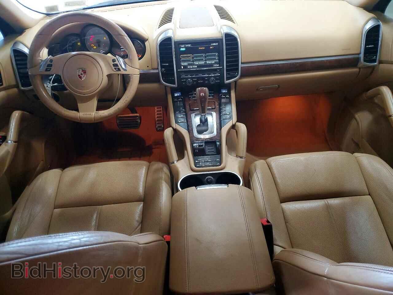 2011 PORSCHE CAYENNE - VIN: WP1AB2A27BLA46094 - Photo 8