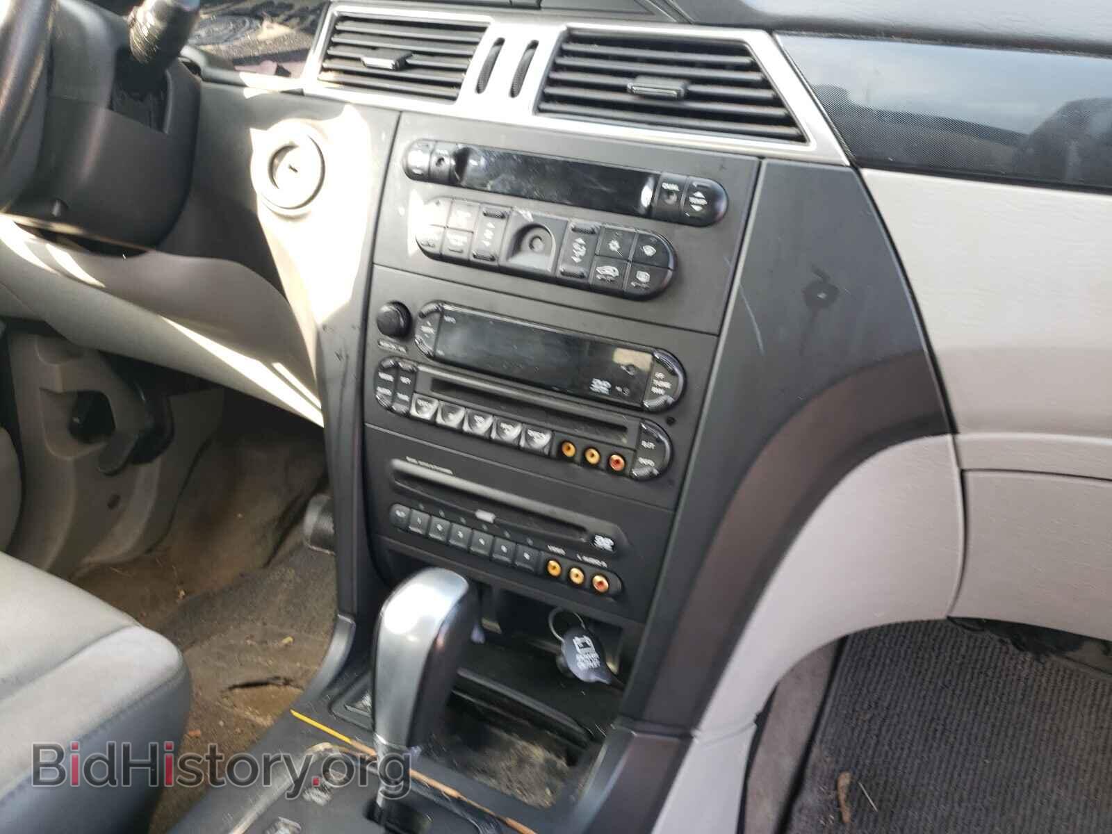 2008 CHRYSLER PACIFICA - VIN: 2A8GF68XX8R642740 - Фото 9
