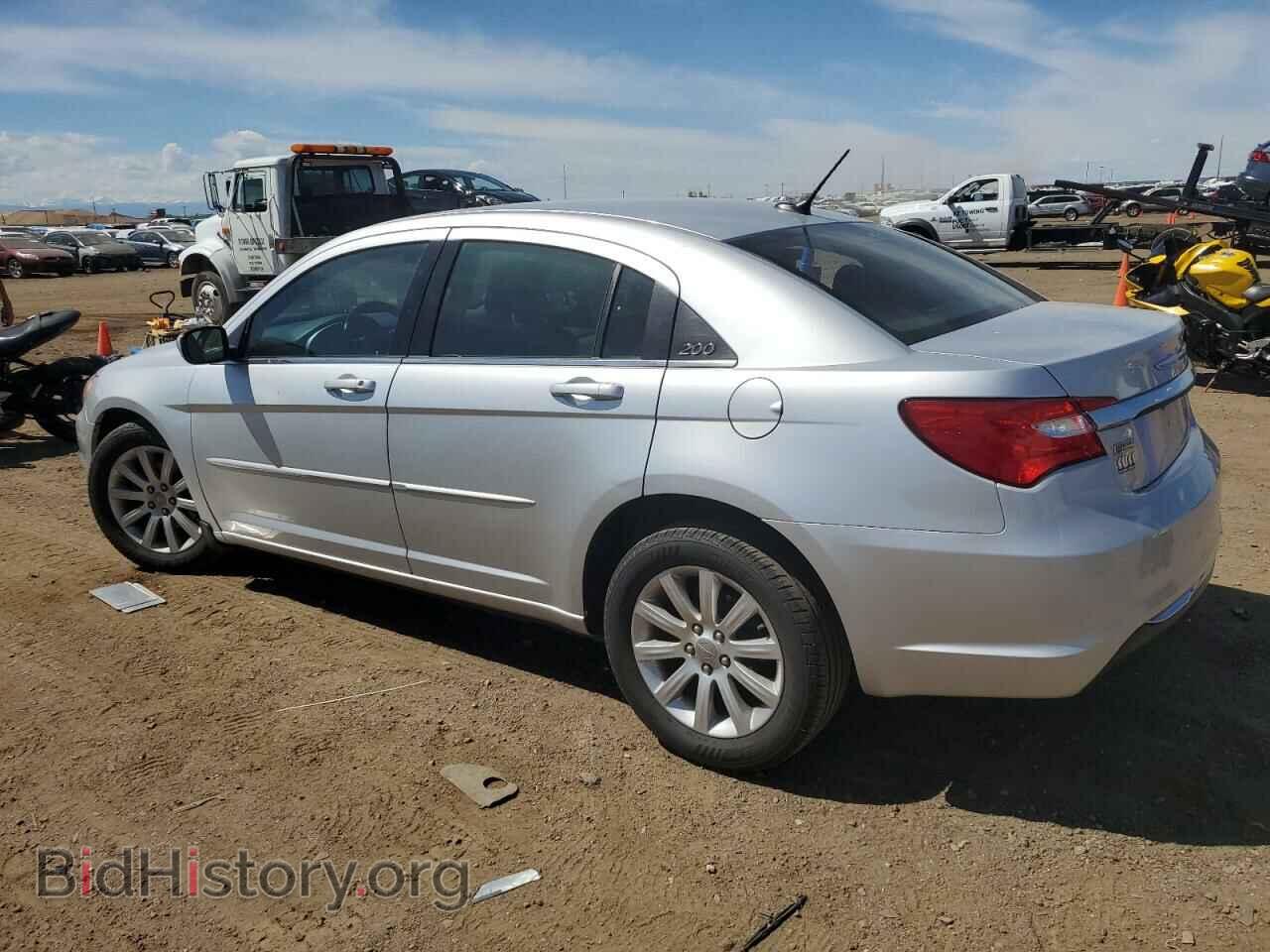 2012 CHRYSLER 200 - VIN: 1C3CCBBG7CN247649 - Фото 2