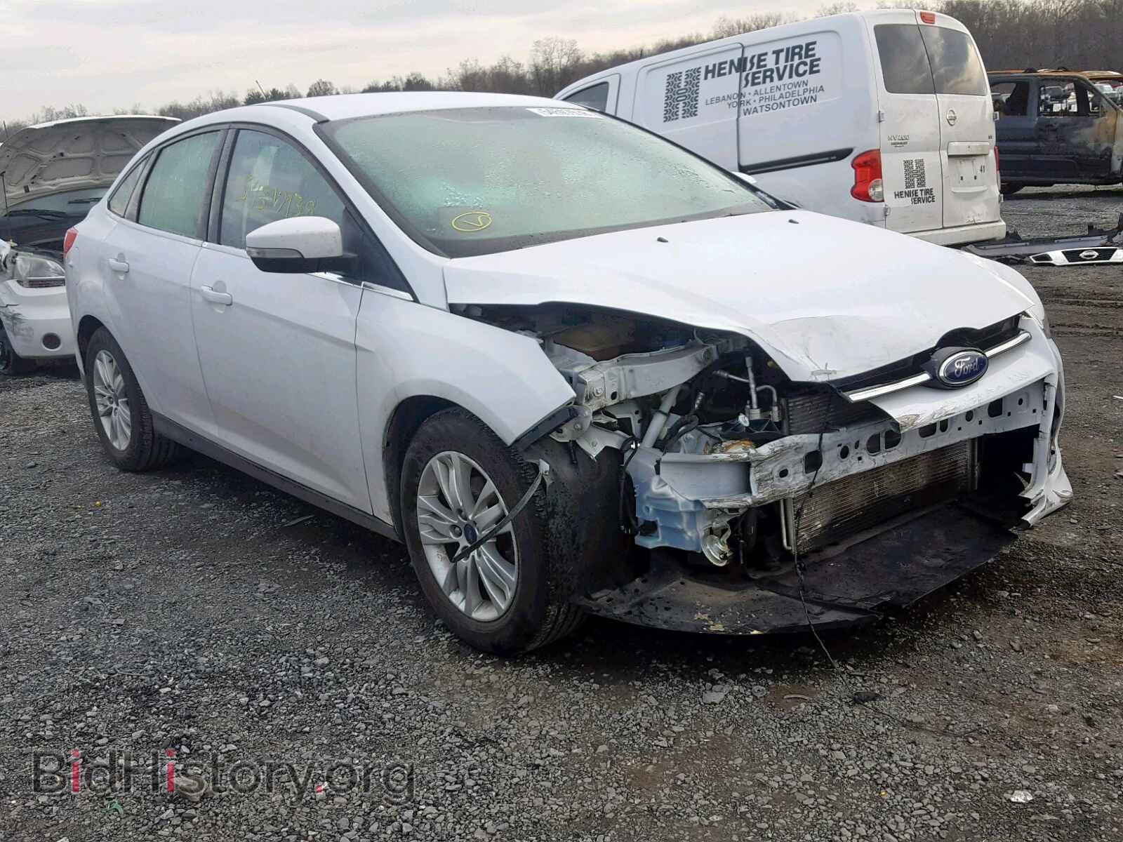 Photo 1FAHP3H28CL176938 - FORD FOCUS 2012