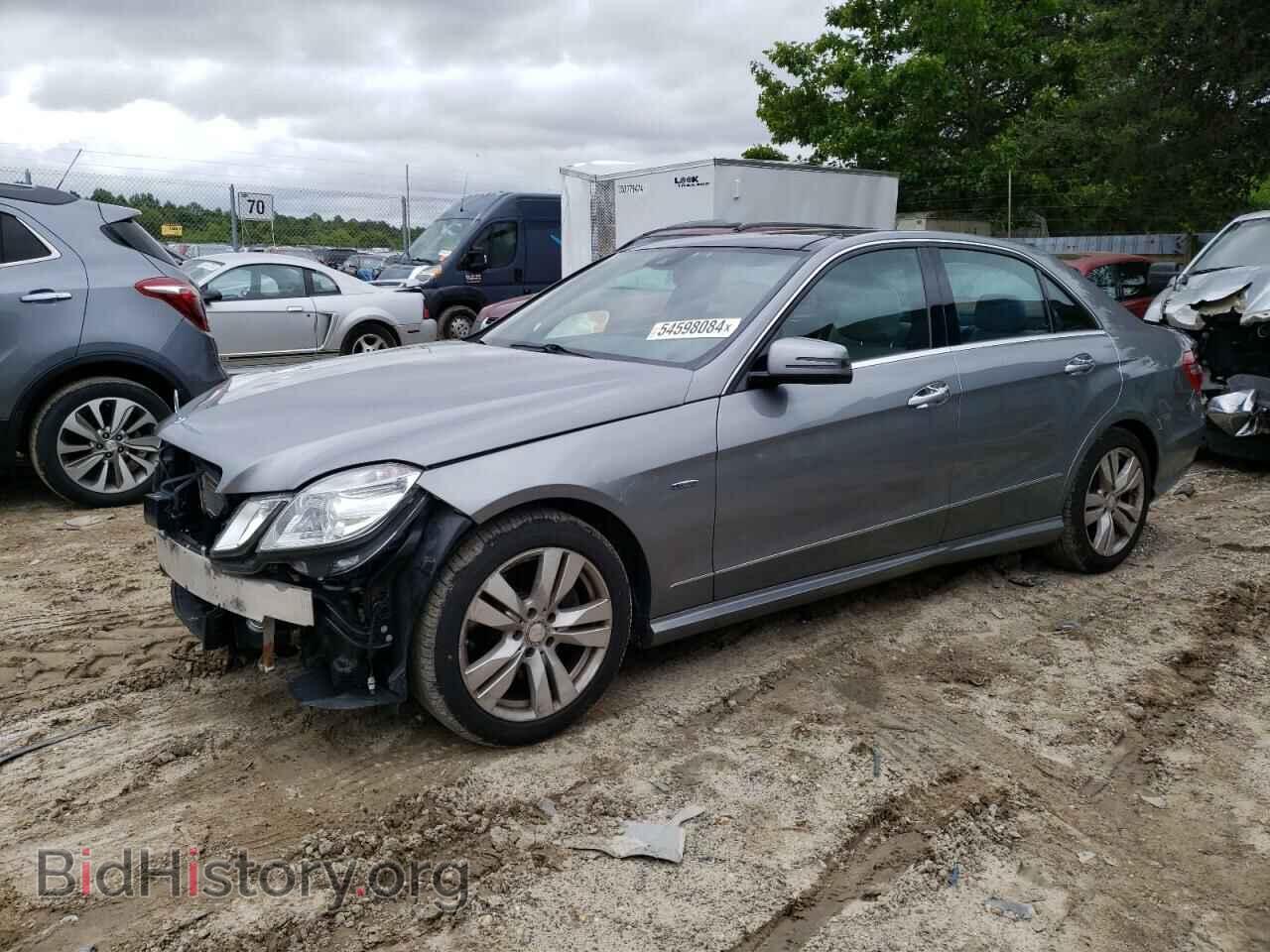 Фотография WDDHF2EB5CA655623 - MERCEDES-BENZ E-CLASS 2012