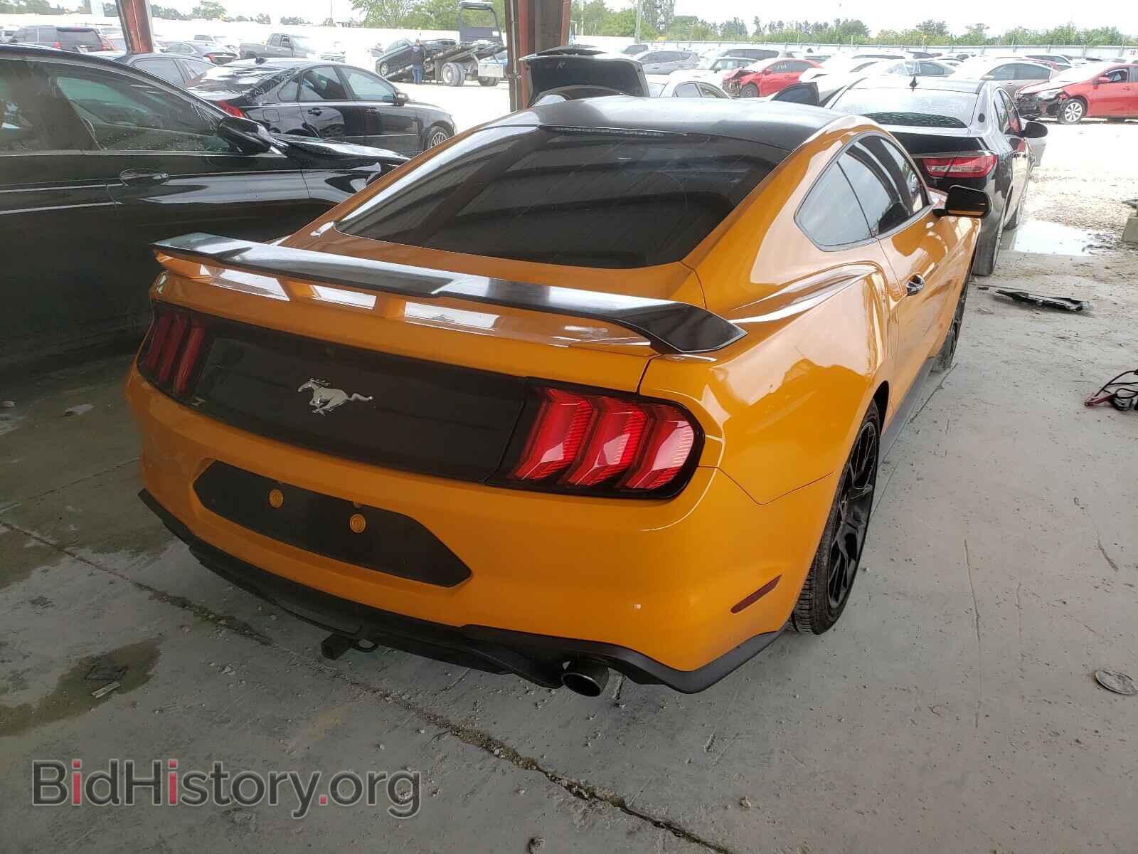 2018 FORD MUSTANG - VIN: 1FA6P8TH8J5153533 - Фото 4