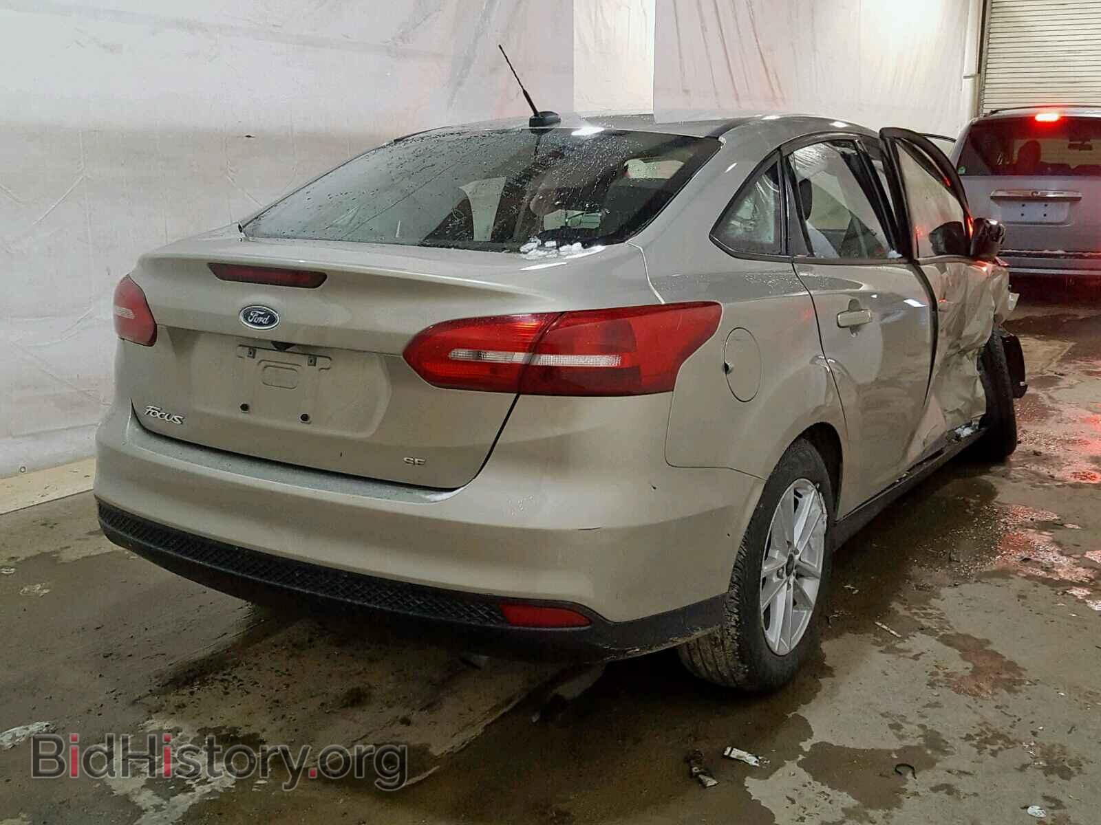 2016 FORD FOCUS SE - VIN: 1FADP3F29GL323470 - Фото 4