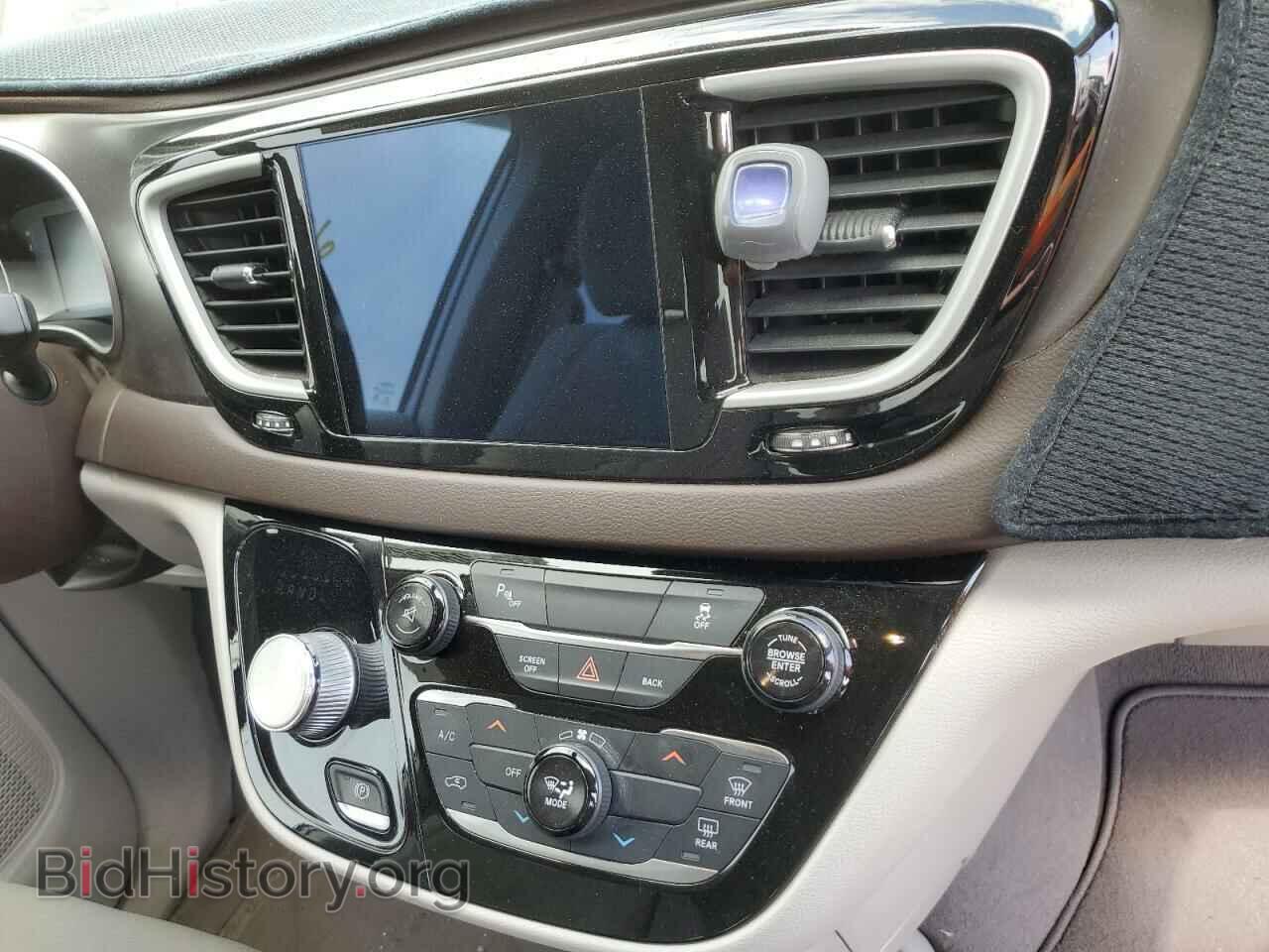 2017 CHRYSLER PACIFICA - VIN: 2C4RC1DG0HR552241 - Photo 9