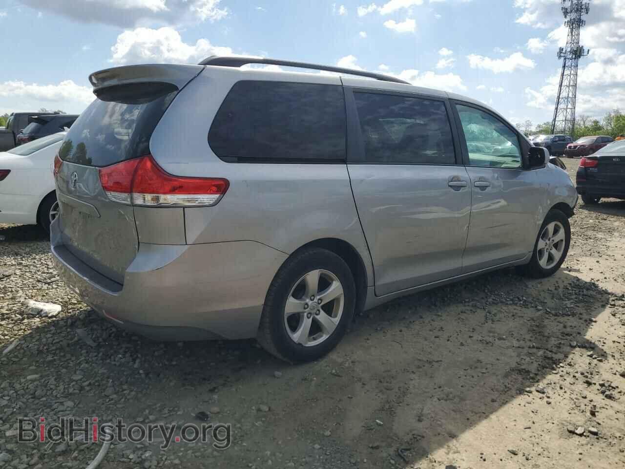 2011 TOYOTA All Models - VIN: 5TDKK3DCXBS010169 - Фото 3