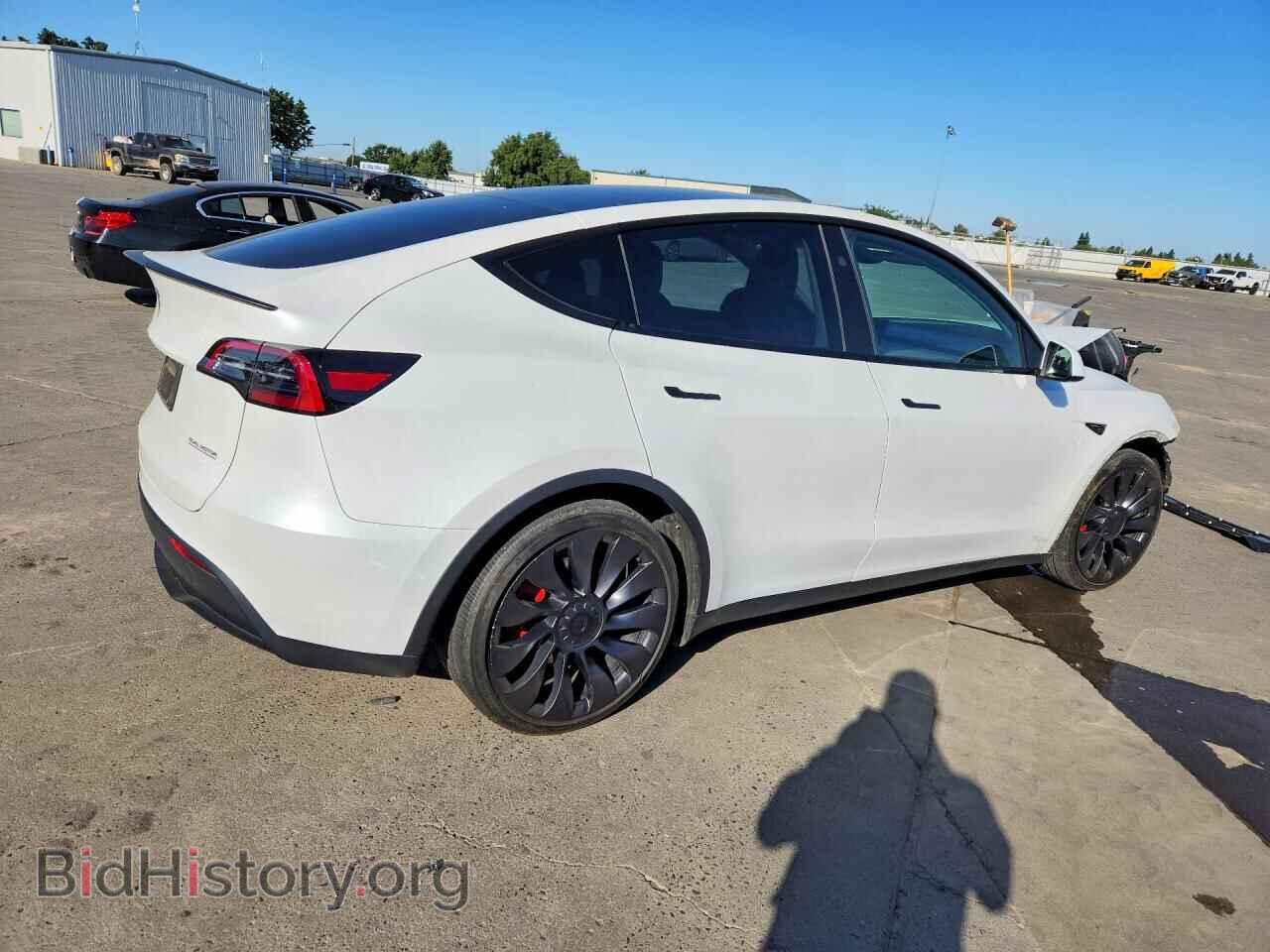 2024 TESLA MODEL Y - VIN: 7SAYGDEF1RF181551 - Photo 3