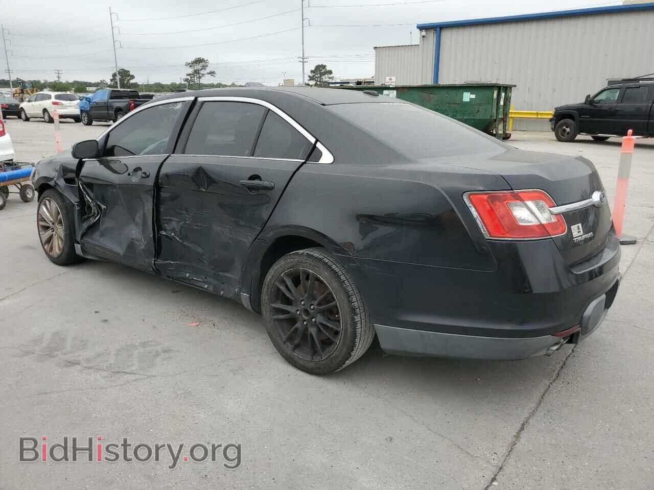2011 FORD TAURUS - VIN: 1FAHP2FW6BG154203 - Фото 2
