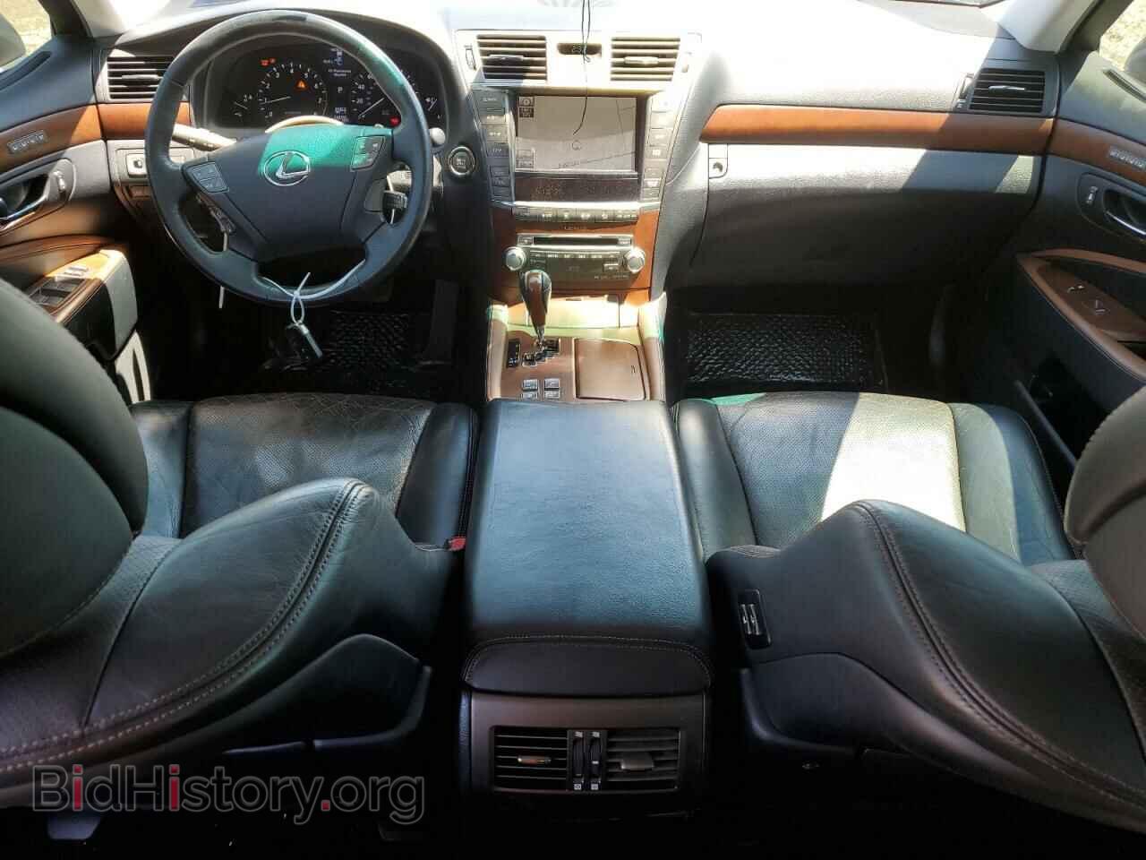2012 LEXUS LS460 - VIN: JTHBL5EF5C5108291 - Photo 8