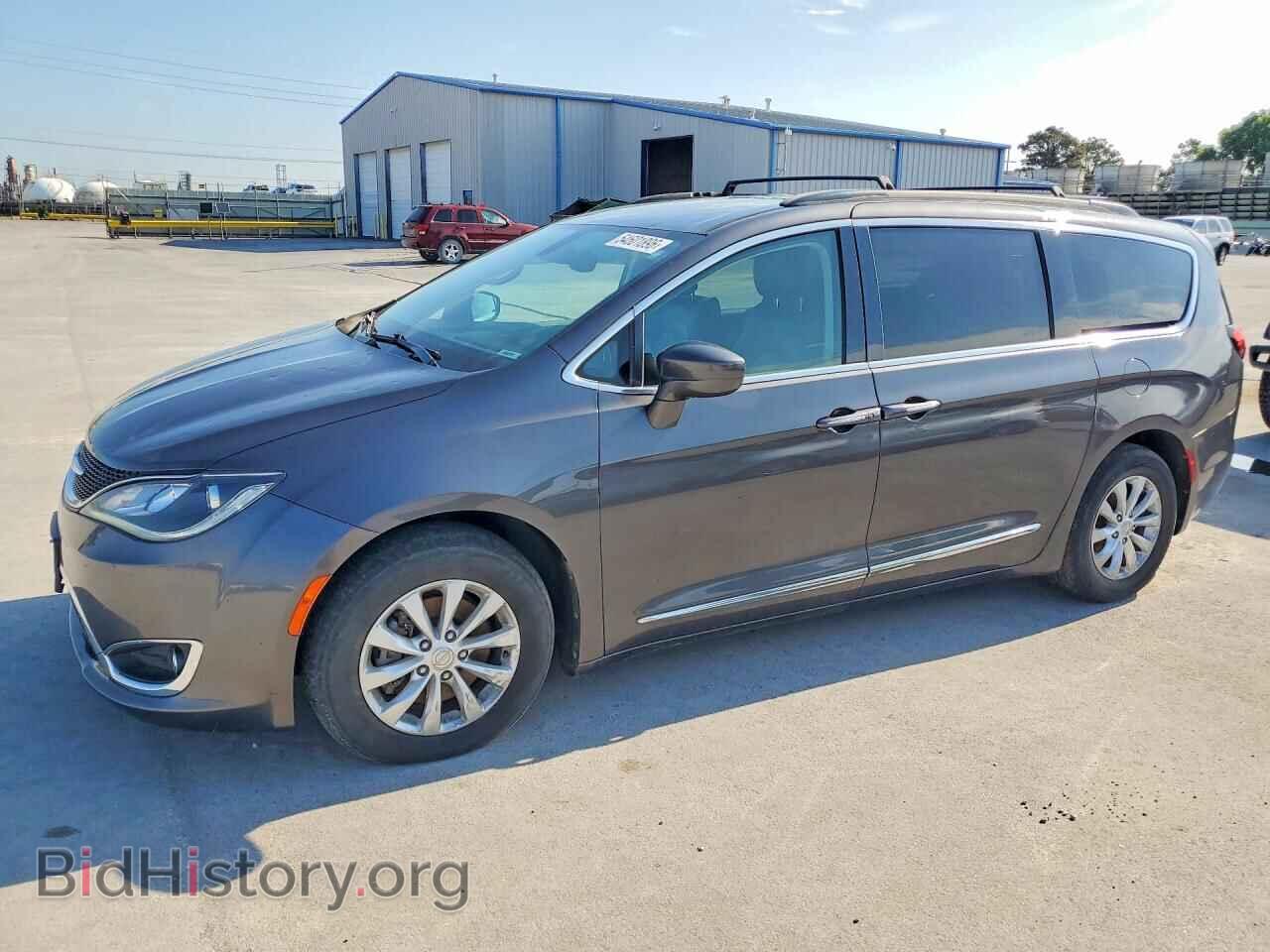 Фотография 2C4RC1BG0HR757979 - CHRYSLER PACIFICA 2017