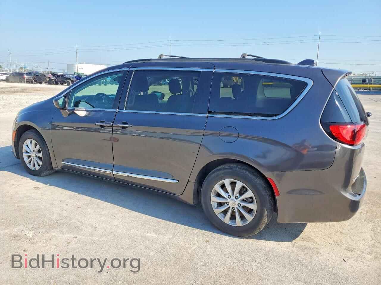 2017 CHRYSLER PACIFICA - VIN: 2C4RC1BG0HR757979 - Фото 2