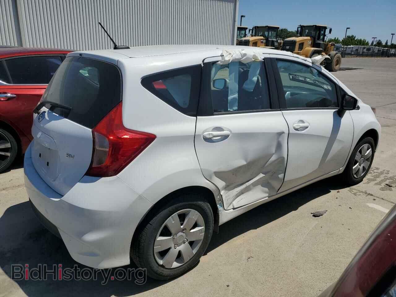 2018 NISSAN VERSA - VIN: 3N1CE2CP5JL368314 - Фото 3