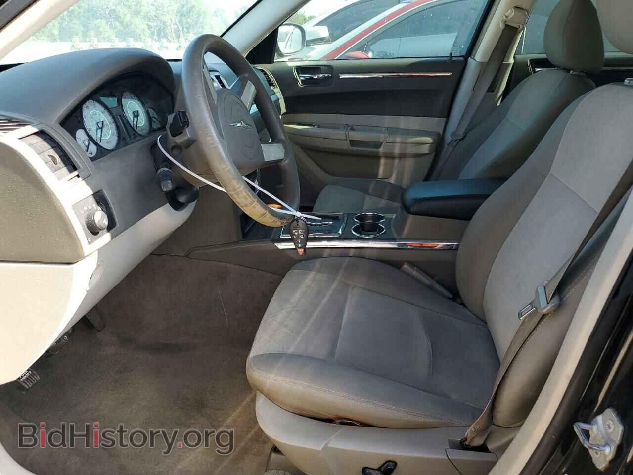 2010 CHRYSLER 300 - VIN: 2C3CA4CD1AH101159 - Фото 7