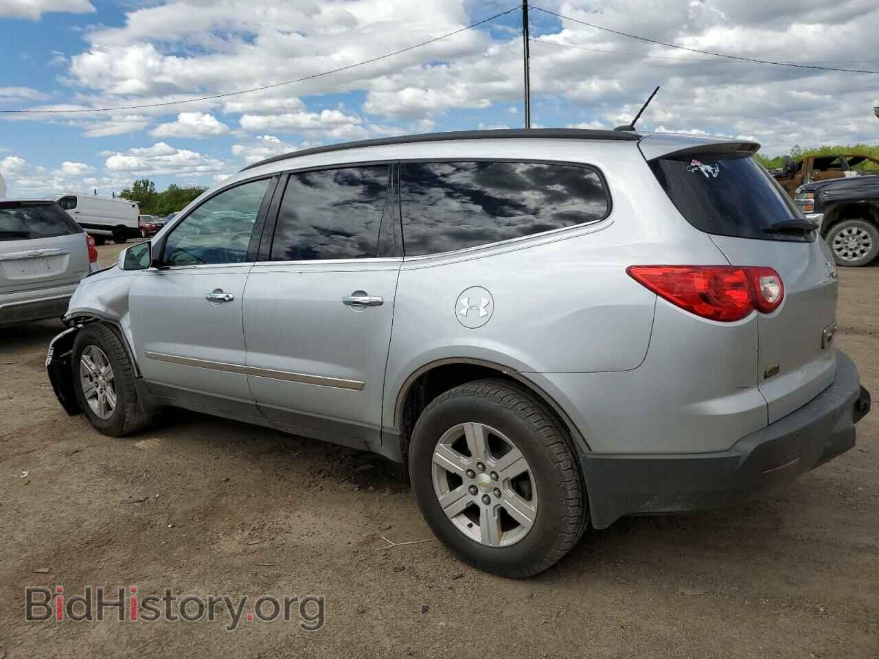 2012 CHEVROLET TRAVERSE - VIN: 1GNKRGED3CJ345600 - Фото 2
