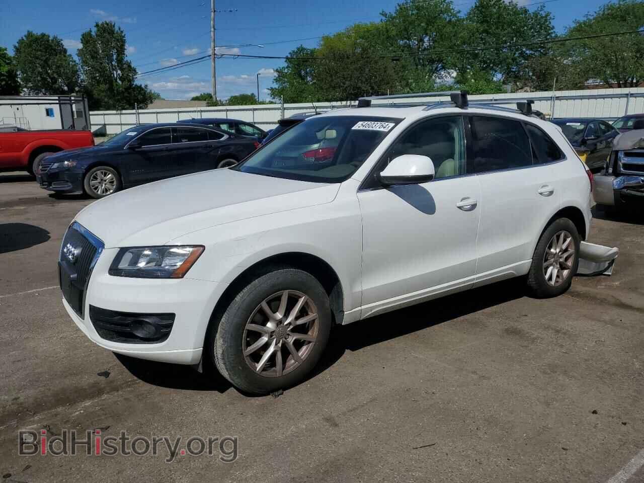 Фотография WA1CFAFP5BA005708 - AUDI Q5 2011