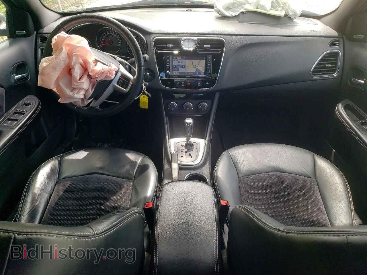 2011 CHRYSLER 200 - VIN: 1C3BC8FGXBN577471 - Photo 8