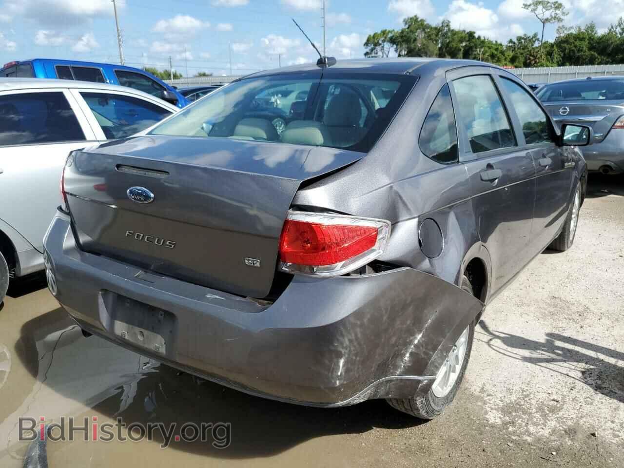 2011 FORD FOCUS - VIN: 1FAHP3FN8BW200357 - Фото 4