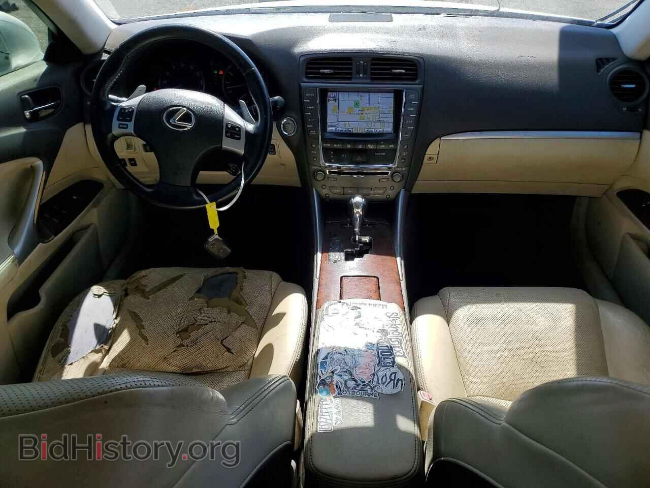 2011 LEXUS IS - VIN: JTHBF5C24B5156189 - Photo 8