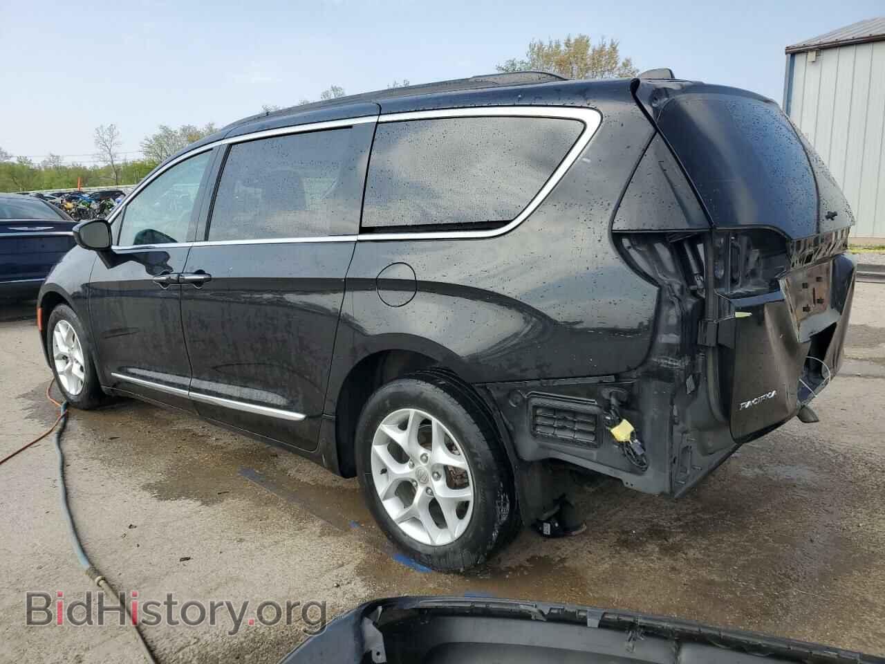 2017 CHRYSLER PACIFICA - VIN: 2C4RC1BG3HR803658 - Photo 2