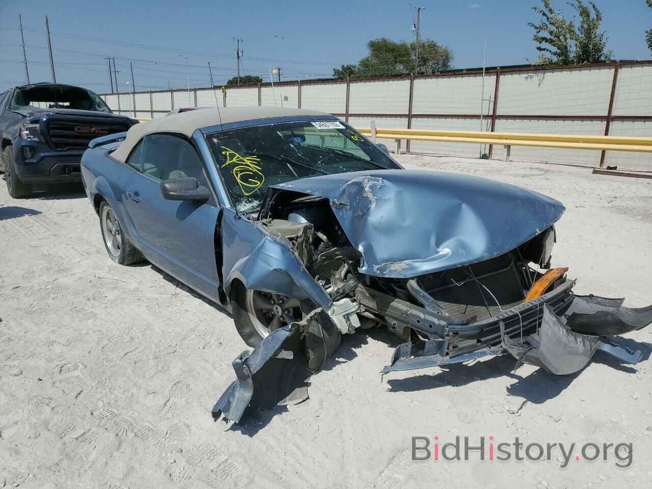 Photo 1ZVFT85H665134034 - FORD MUSTANG 2006