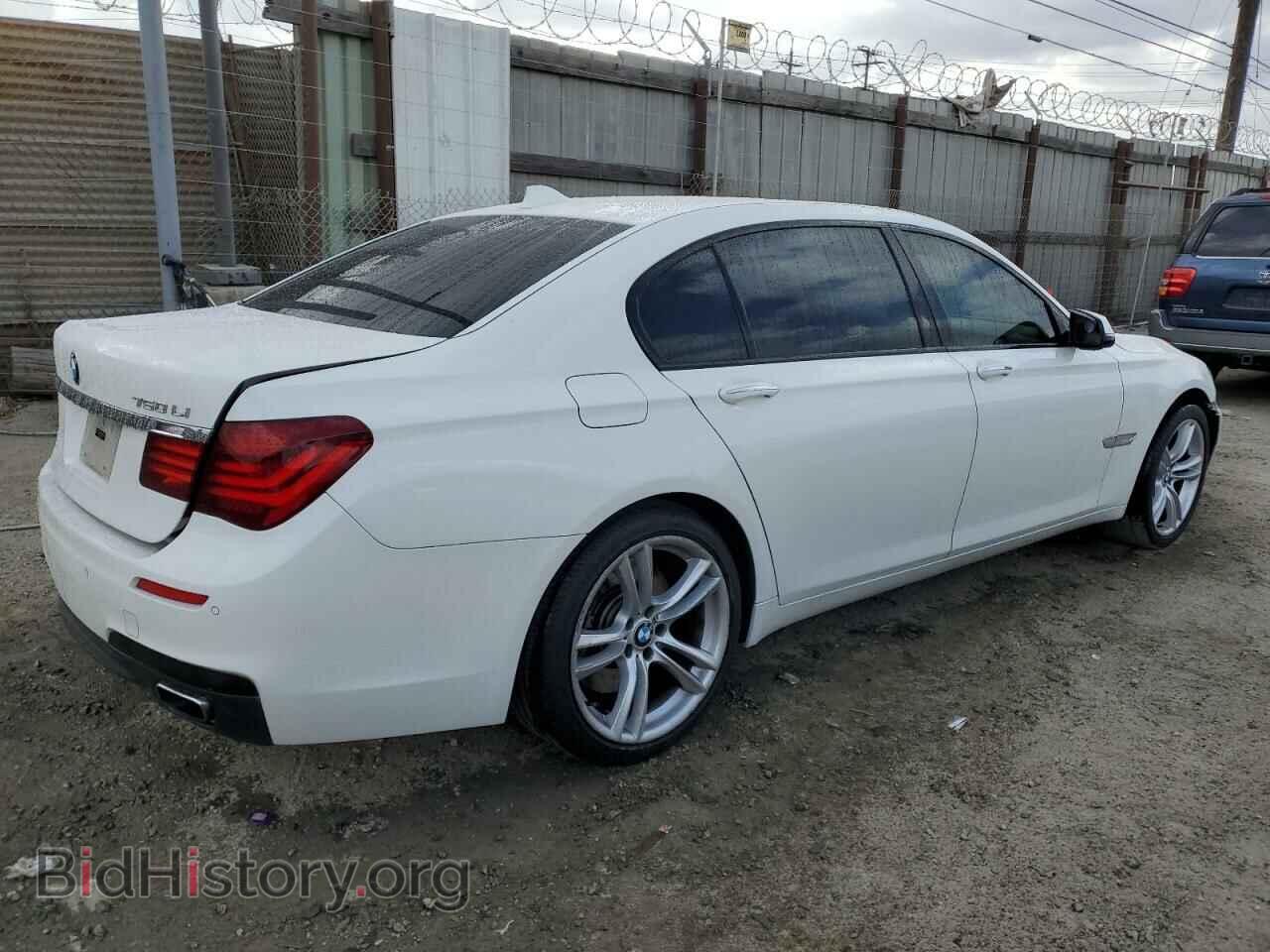 2013 BMW 7 SERIES - VIN: WBAYE8C56DD133111 - Фото 3