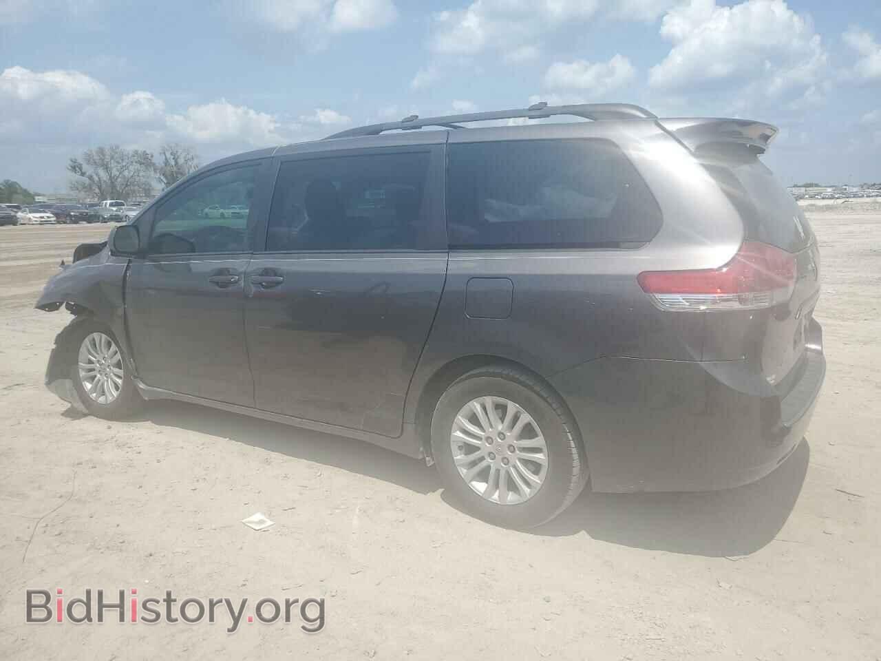 2012 TOYOTA All Models - VIN: 5TDYK3DC3CS235299 - Фото 2
