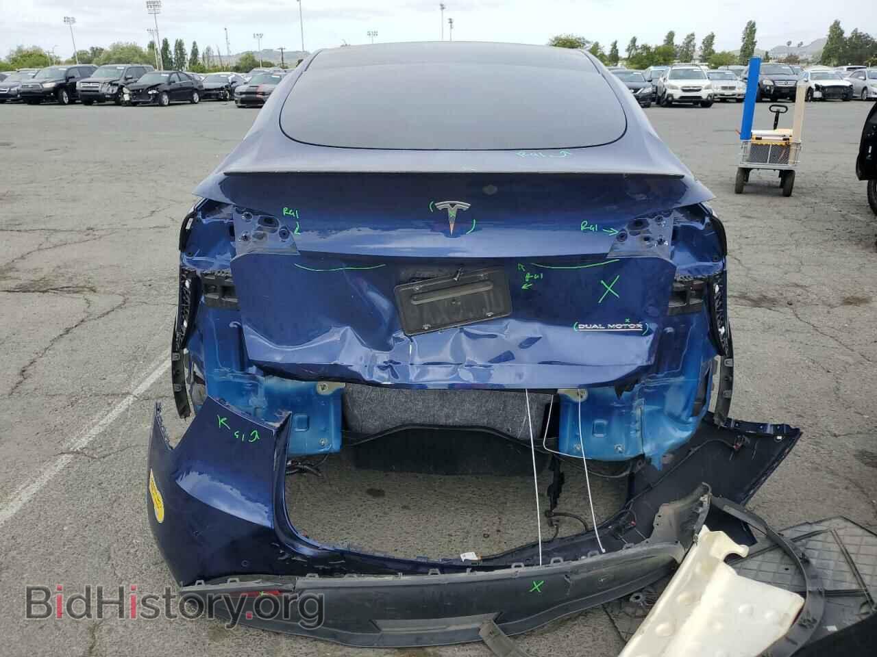 2022 TESLA MODEL Y - VIN: 7SAYGDEF2NF411401 - Фото 6