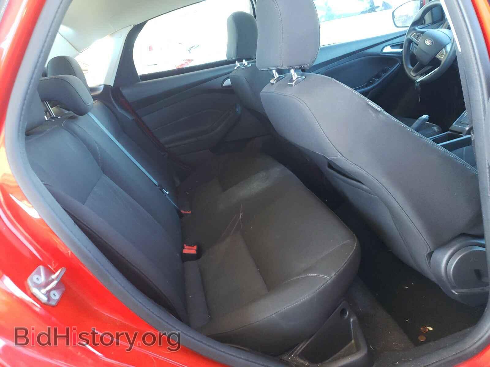 2017 FORD FOCUS - VIN: 1FADP3F26HL276755 - Photo 6