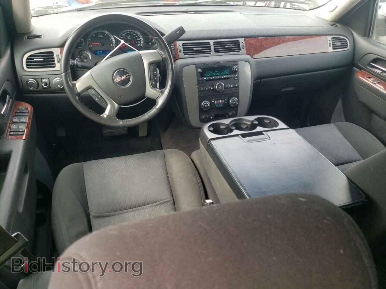 2011 GMC YUKON - VIN: 1GKS2AE06BR101144 - Фото 8