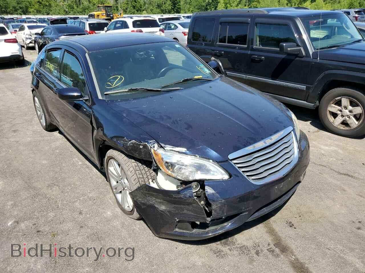 Photo 1C3BC1FB0BN580875 - CHRYSLER 200 2011