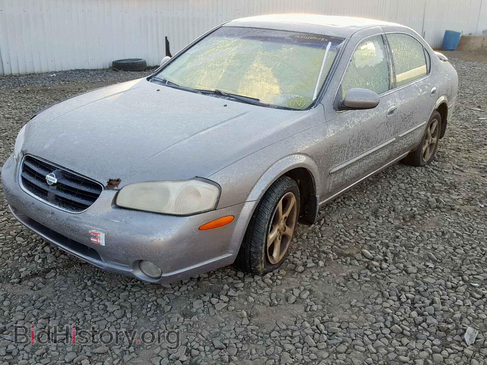2000 NISSAN MAXIMA - VIN: JN1CA31A2YT020816 - Photo 2