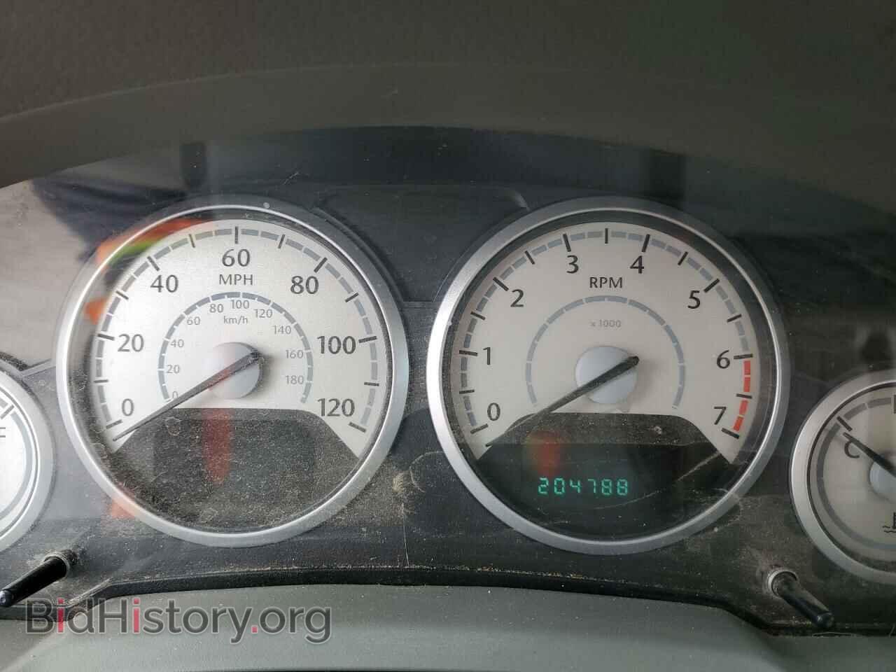 2008 CHRYSLER MINIVAN - VIN: 2A8HR54P98R611250 - Фото 9