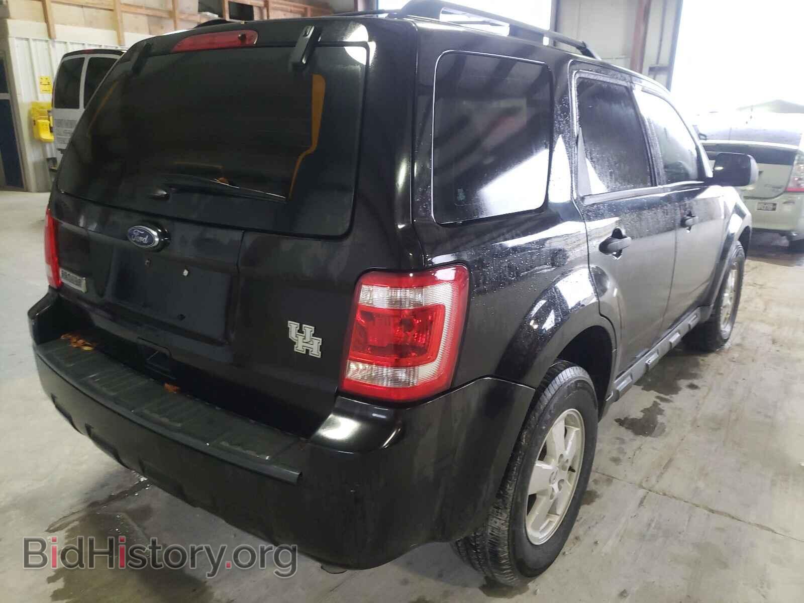 2011 FORD ESCAPE - VIN: 1FMCU0C76BKB72272 - Photo 4