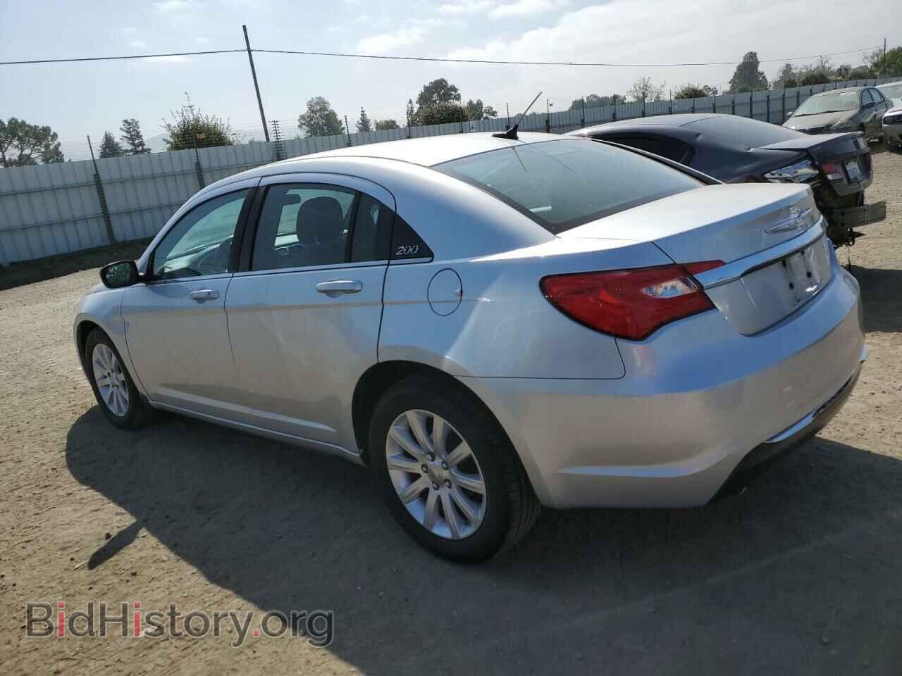 2012 CHRYSLER 200 - VIN: 1C3CCBBG2CN184010 - Фото 2